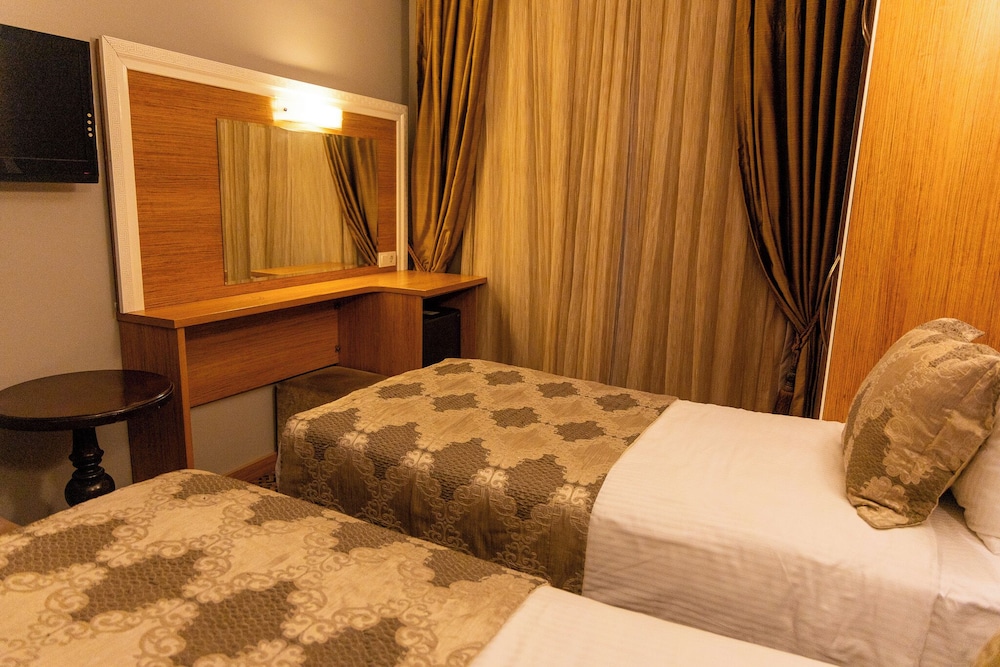 grand rosa hotel