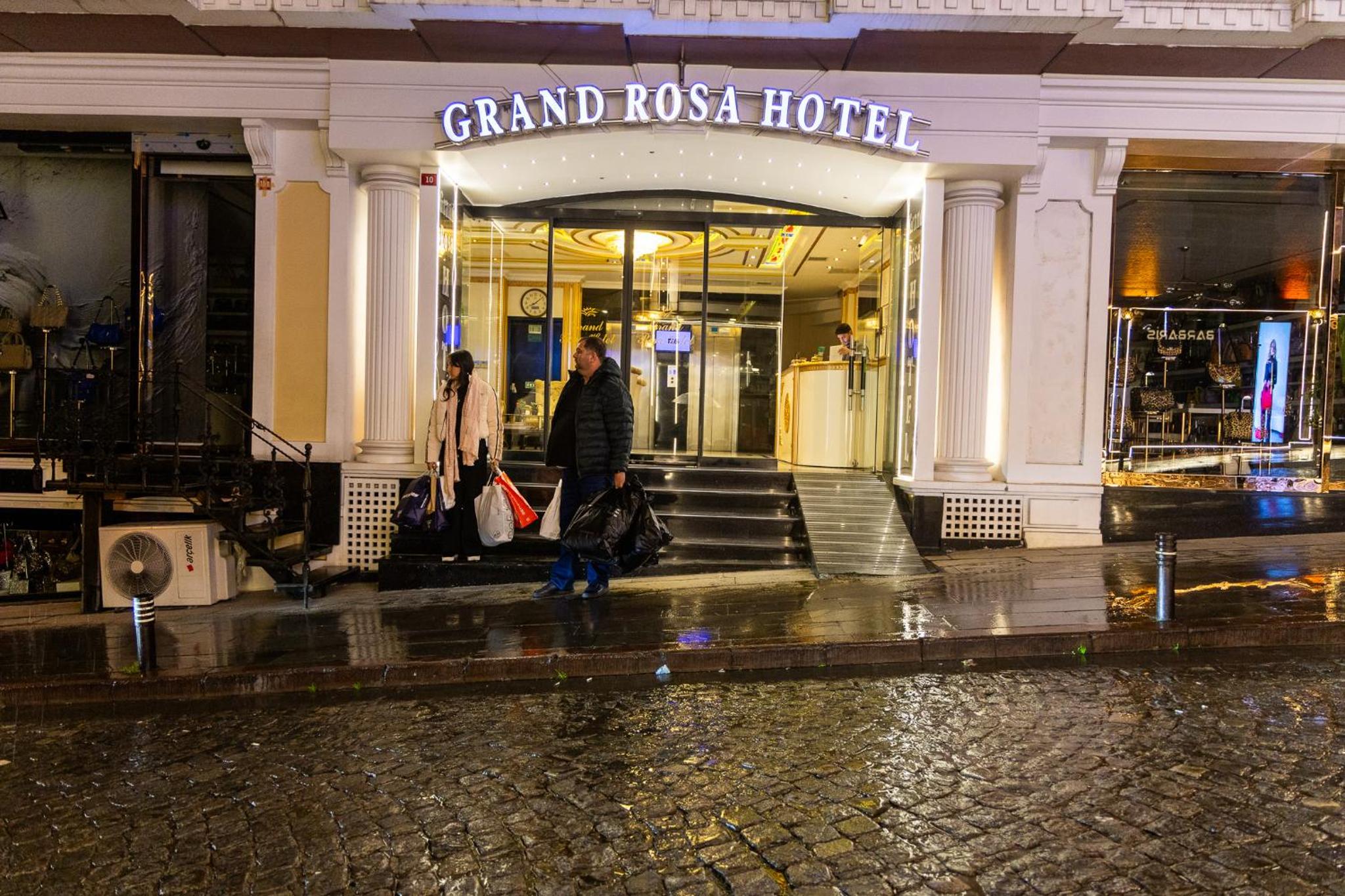 grand rosa hotel