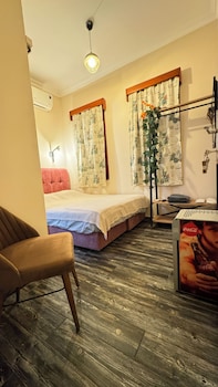 callisto pub and kitchen and hotel