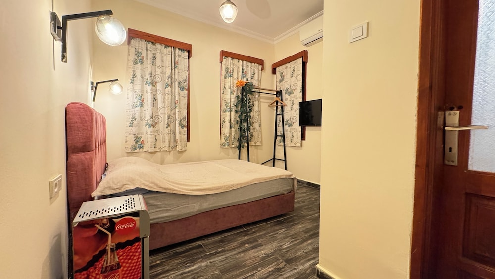 callisto pub and kitchen and hotel