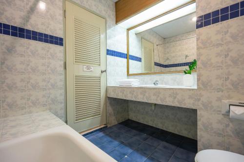 sawasdee place hotel