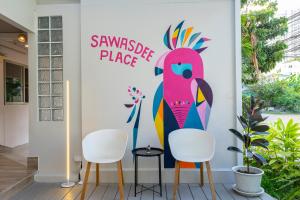 sawasdee place hotel