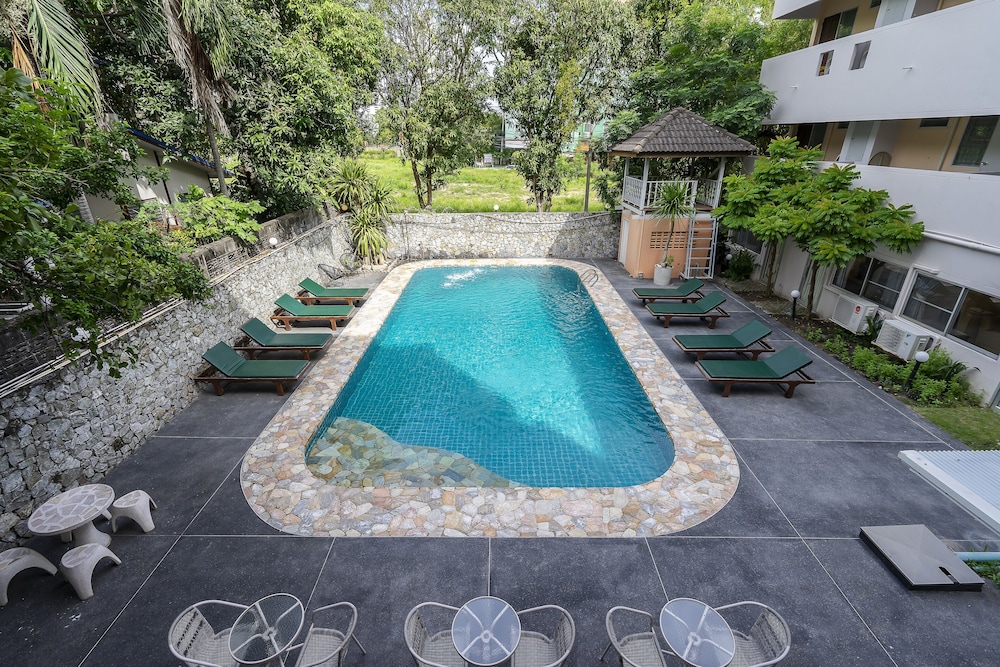 sawasdee place hotel