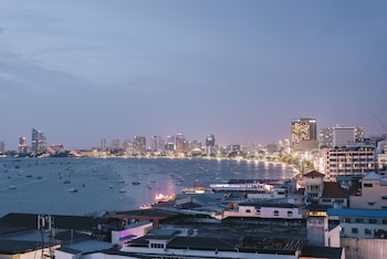 marine plaza hotel pattaya