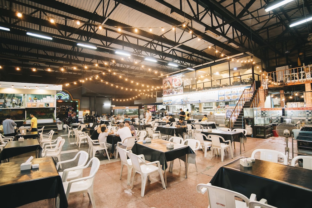 marine plaza hotel pattaya