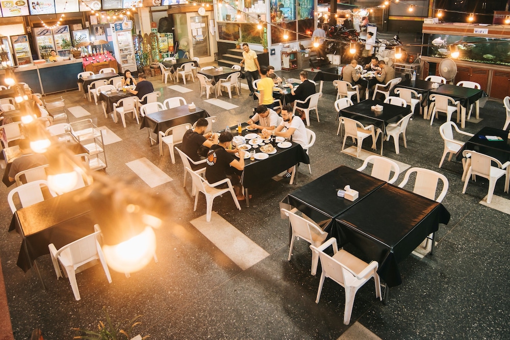 marine plaza hotel pattaya