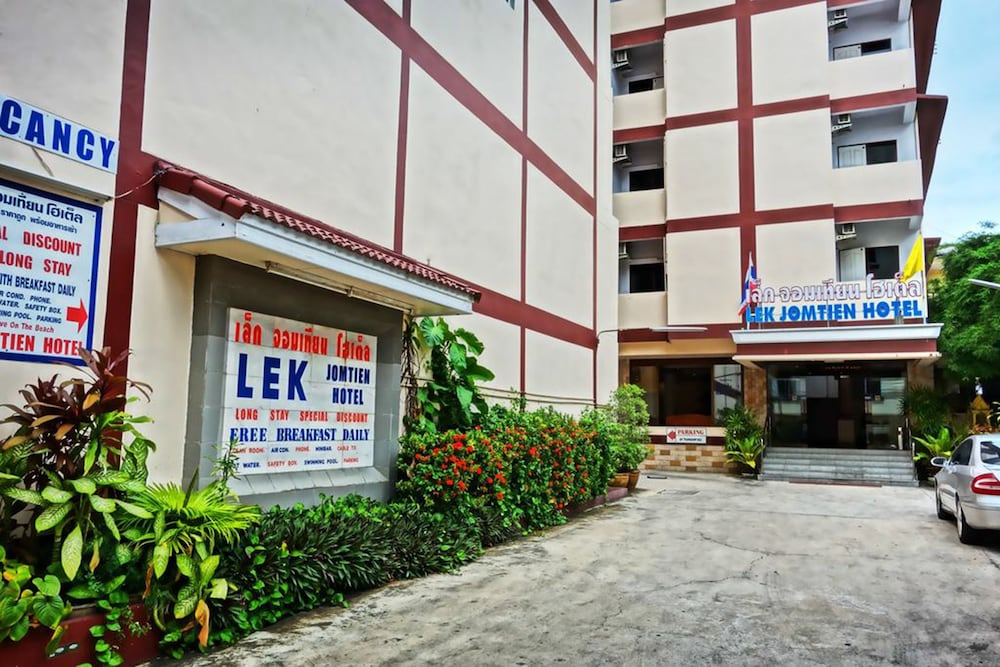 lek jomtien hotel