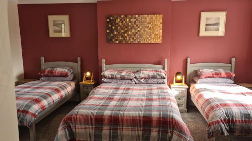tudor lodge hotel