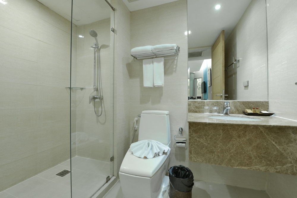 prestige suites nana