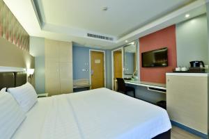 prestige suites nana