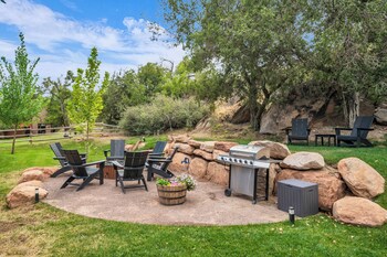 canyon casitas at zion