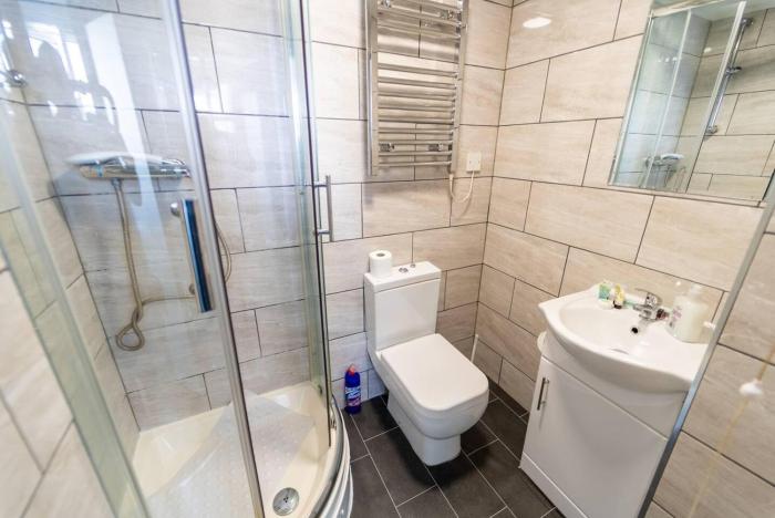 captivating 1 bed studio in birmingham