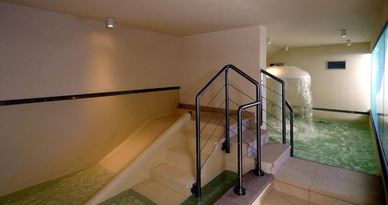 hotel sporting ravelli