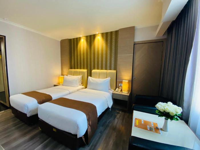 orchardz hotel industri