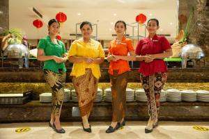 orchardz hotel industri