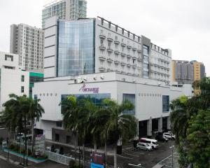 orchardz hotel industri
