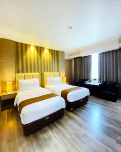 orchardz hotel industri
