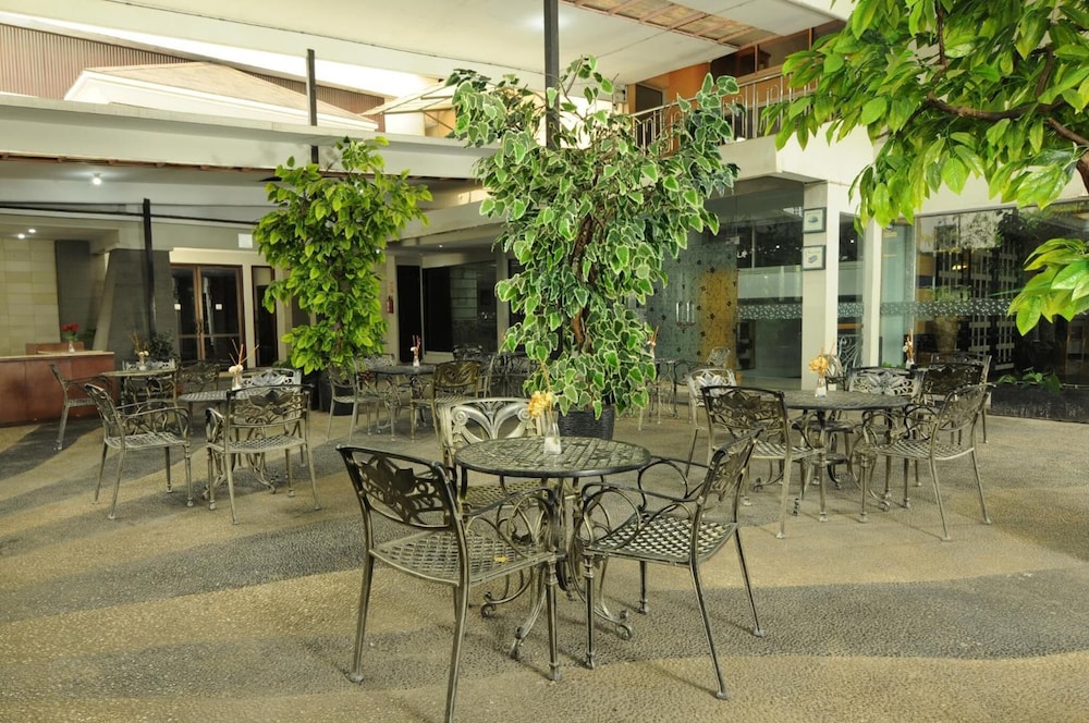 hotel gren alia cikini