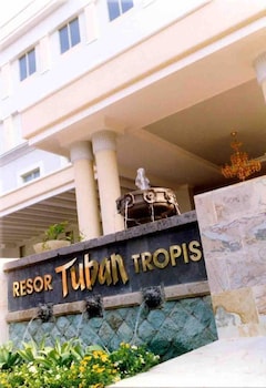 Resor Tuban Tropis,Malang>>East Java,3 star