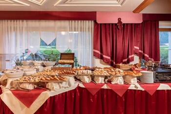Smy Koflerhof Dolomiti,Near Skiing,4 star