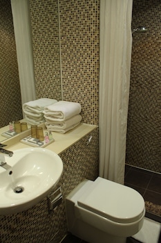 mingle place at the eden