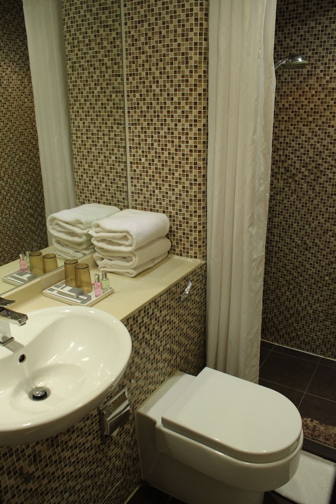 mingle place at the eden