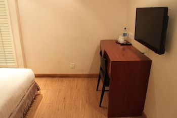 mingle place at the eden