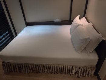 mingle place at the eden