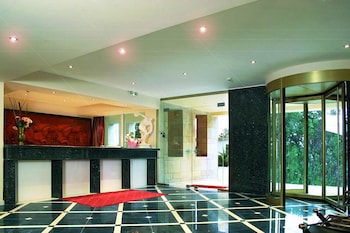 dolphin resort hotel and conference
