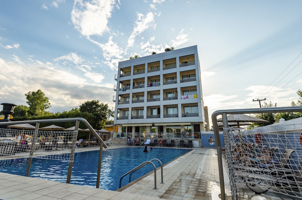 dolphin resort hotel and conference