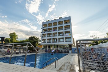 dolphin resort hotel and conference
