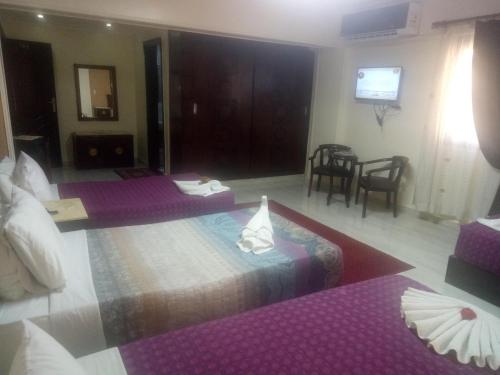 amin hotel