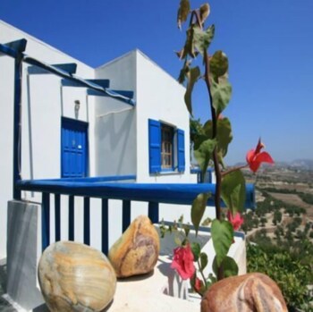 milos