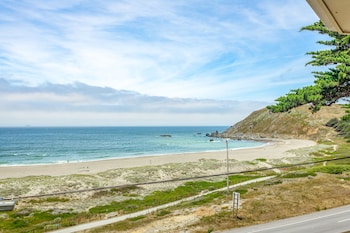 pacifica beach hotel