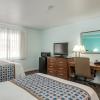 pacifica beach hotel