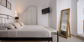 kamares apartments