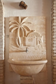 Hotel-Img
