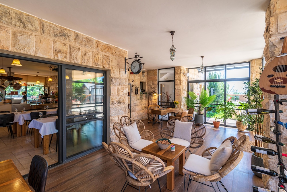 grand vista boutique hotel and spa