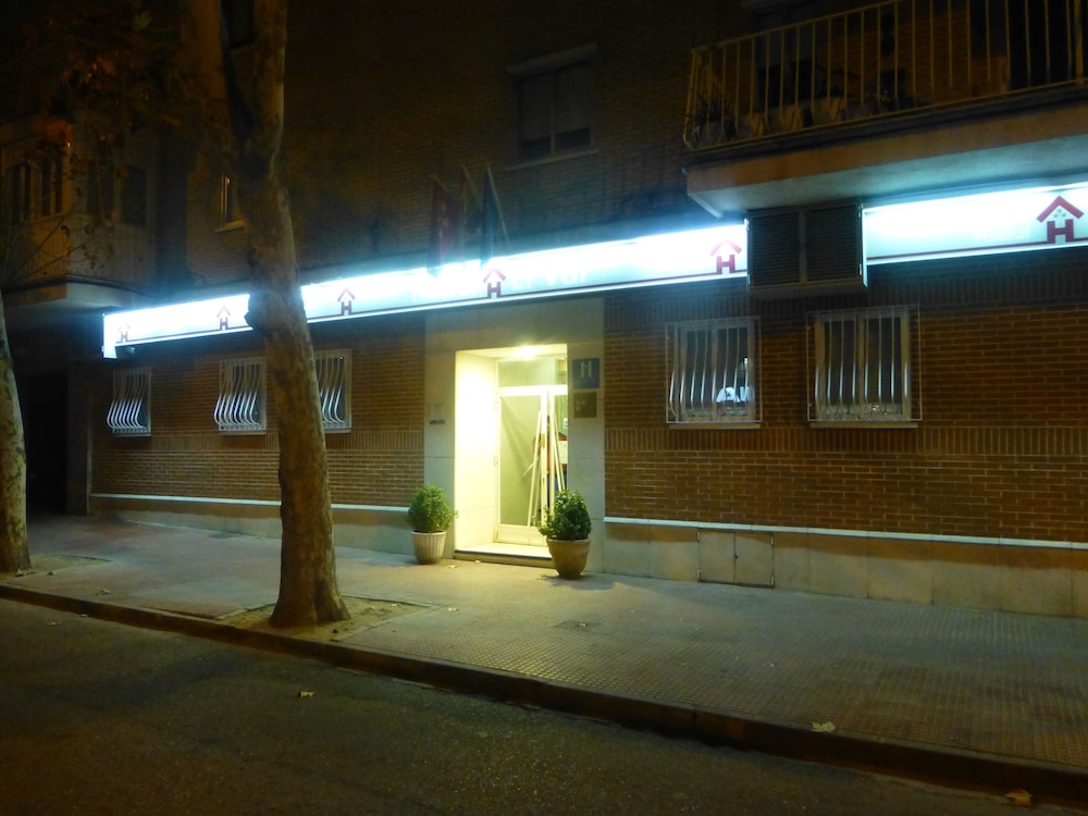 hostal el val