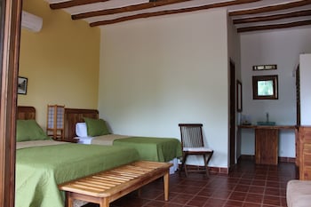 hotel punta franca