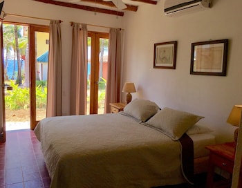 hotel punta franca