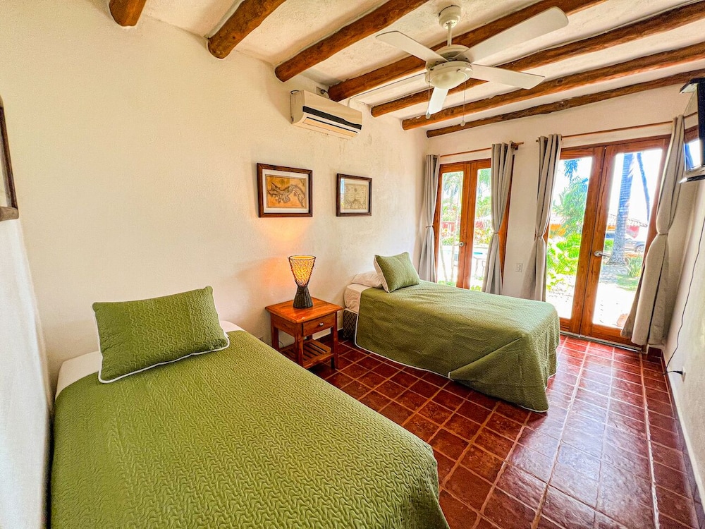 hotel punta franca