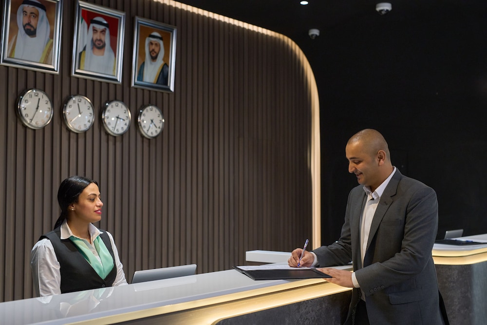 holiday international sharjah