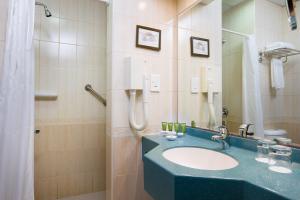 ras al jinz turtle reserve