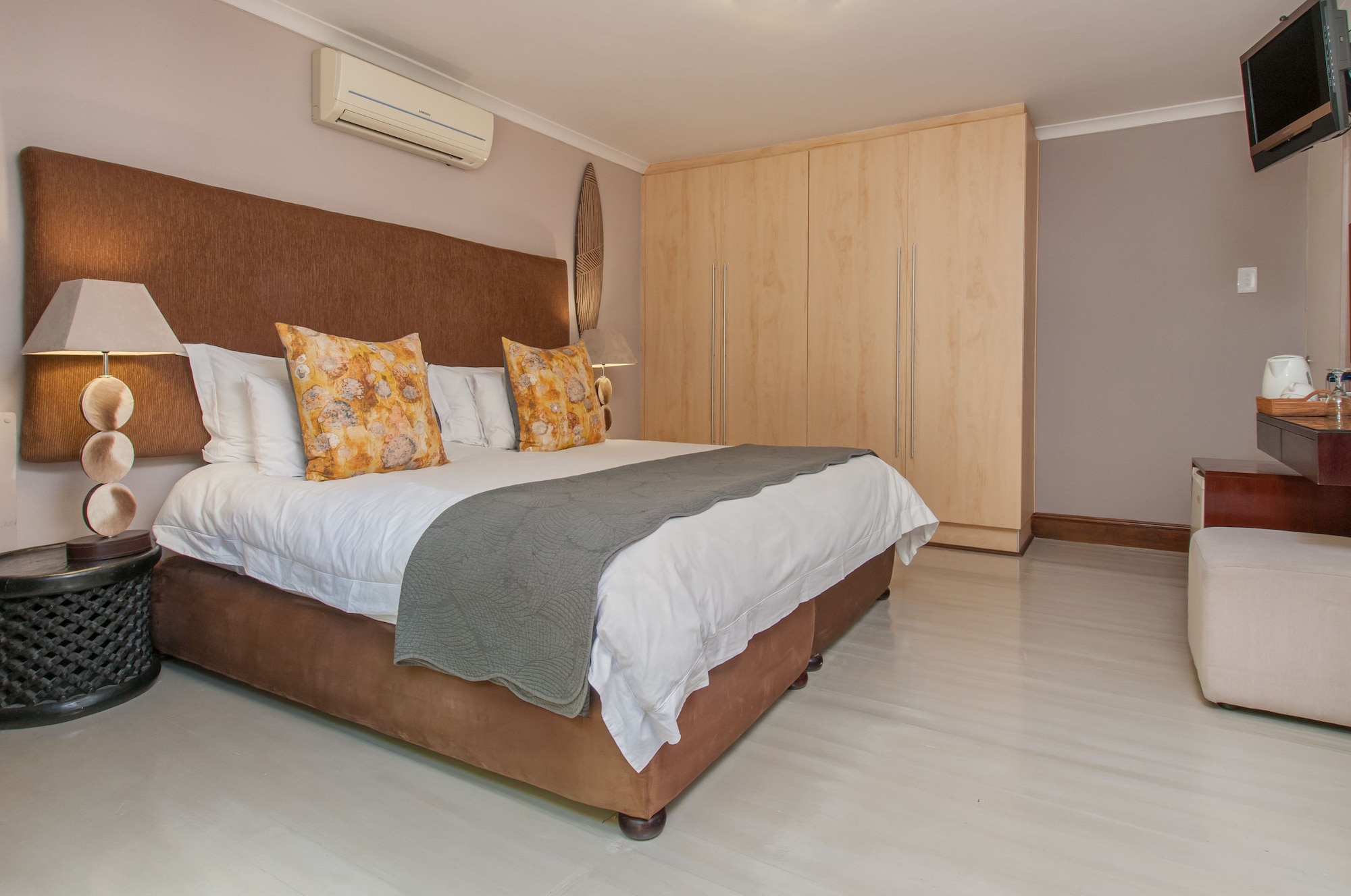 whale away guest house adults only