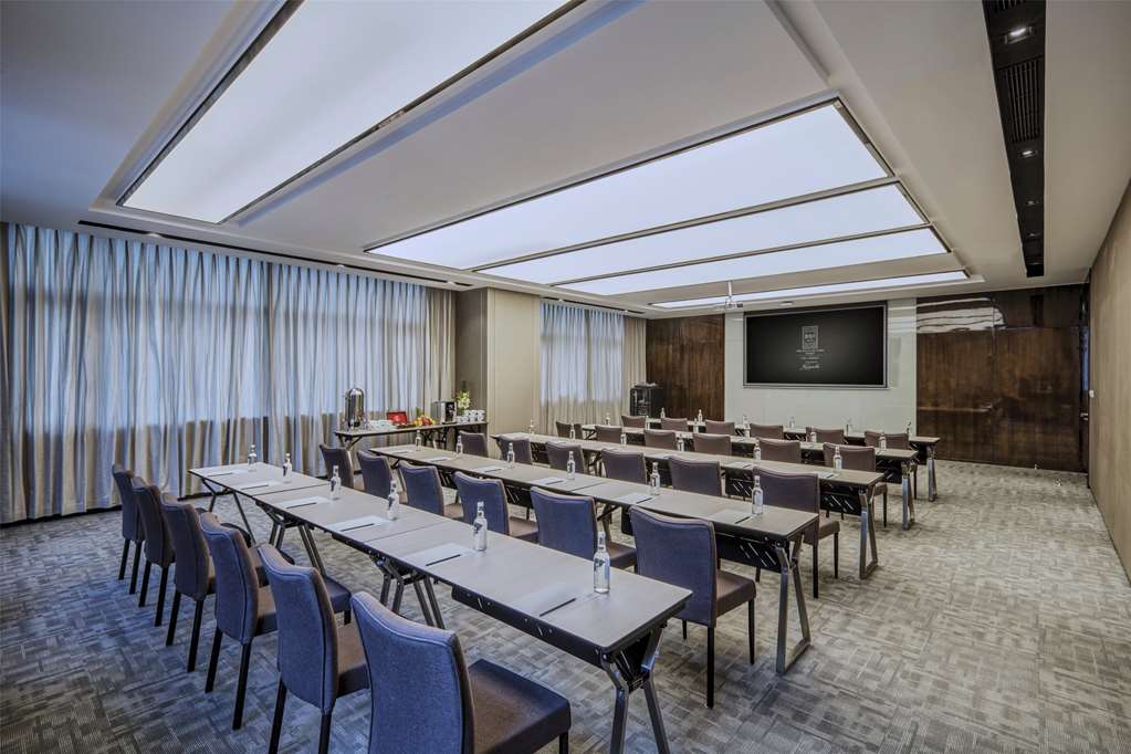 kempinski the one suites hotel shanghai downtown