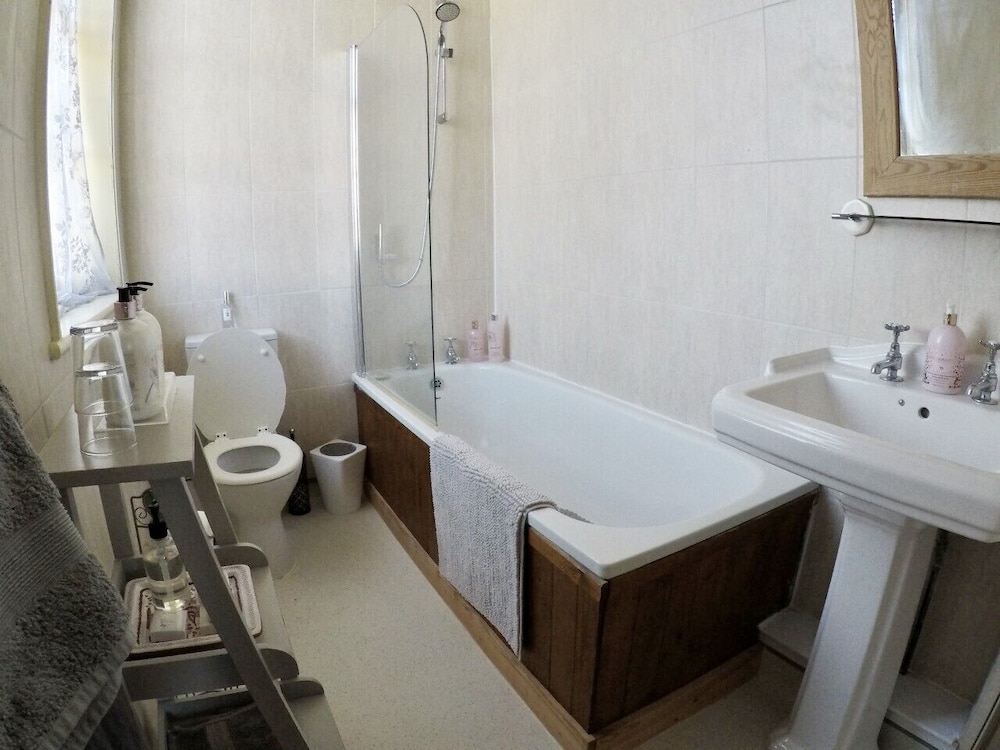 whitchurch farm guesthouse