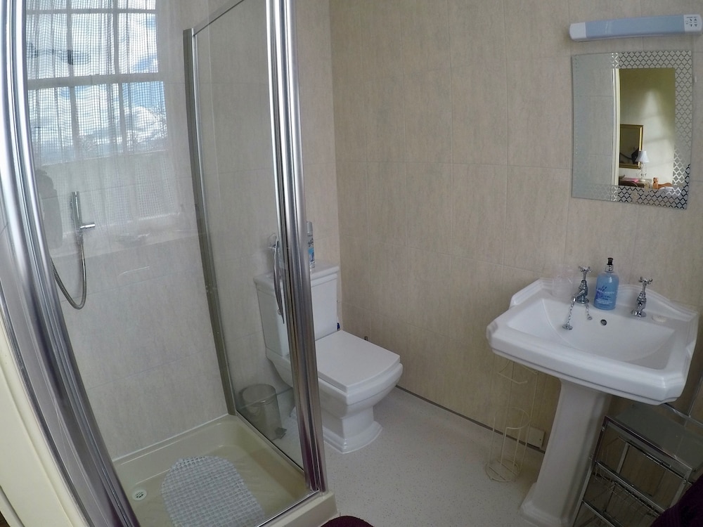 whitchurch farm guesthouse