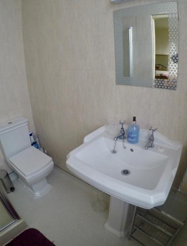 whitchurch farm guesthouse