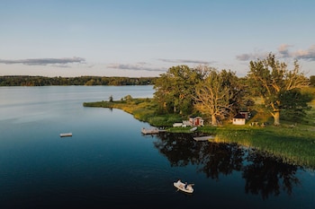 Wallby Sateri,Vetlanda>>Skiro,4 star